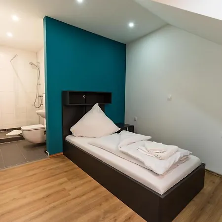 ホステル Henriettas Sleeping ウルム