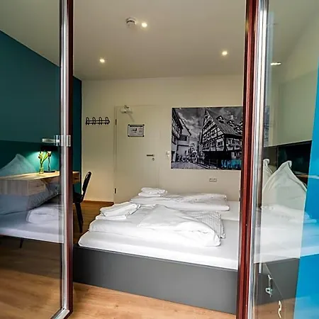Henriettas Sleeping Hostel Ουλμ
