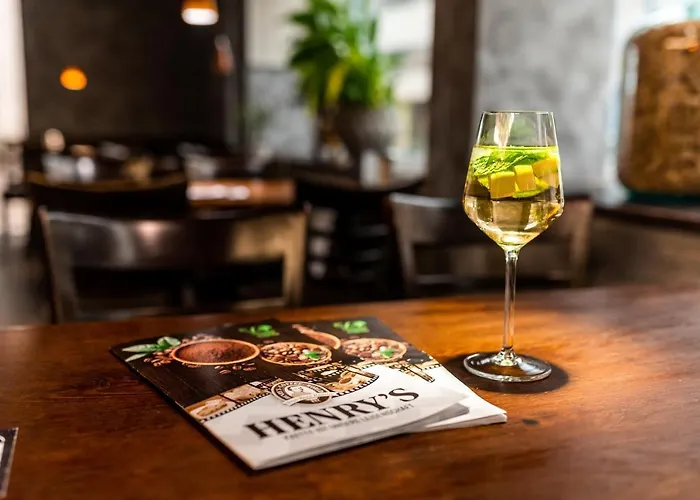 Henriettas Sleeping بيت شباب أولم