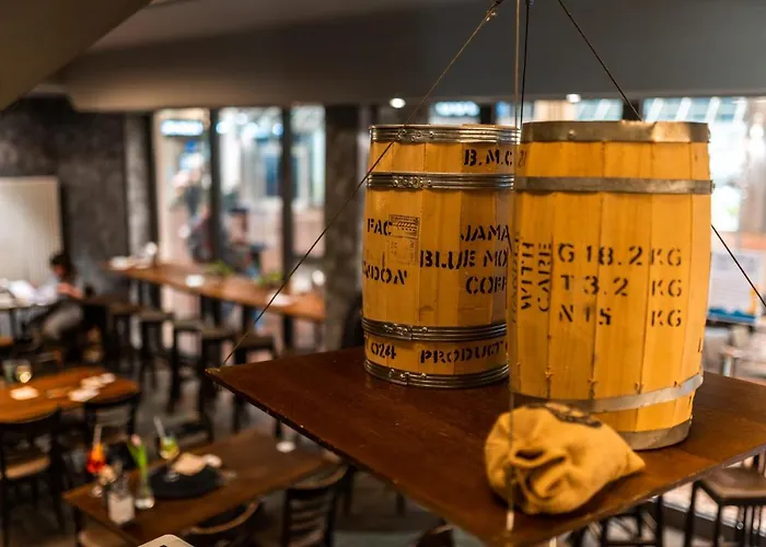 بيت شباب Henriettas Sleeping أولم