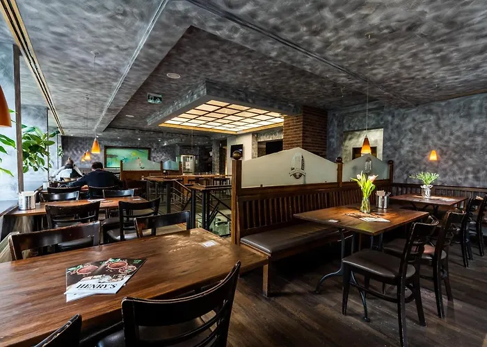 بيت شباب Henriettas Sleeping