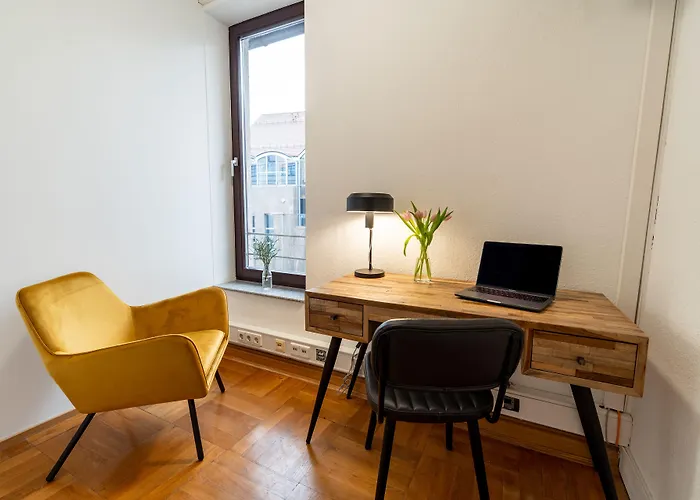 بيت شباب Henriettas Sleeping *