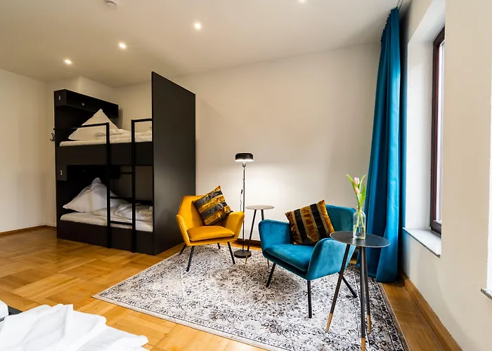 بيت شباب Henriettas Sleeping