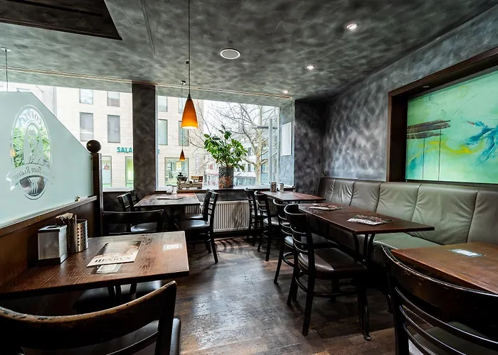 بيت شباب Henriettas Sleeping *