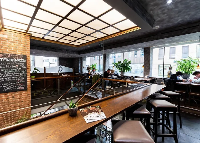 Henriettas Sleeping بيت شباب *